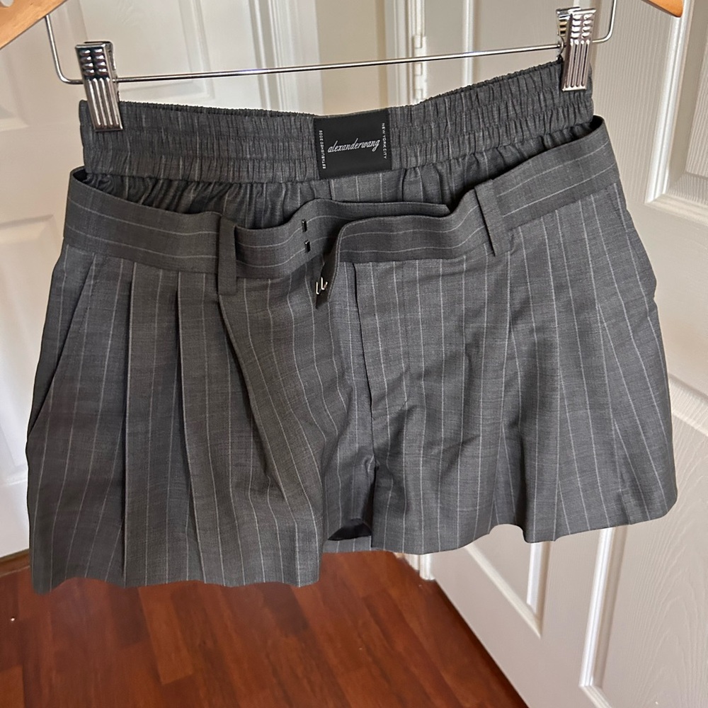 NWOT Alexander Wang PreStyled Bilayer Wool Pleated Shorts w/ Exposed Boxer 2 - Picture 11 of 17